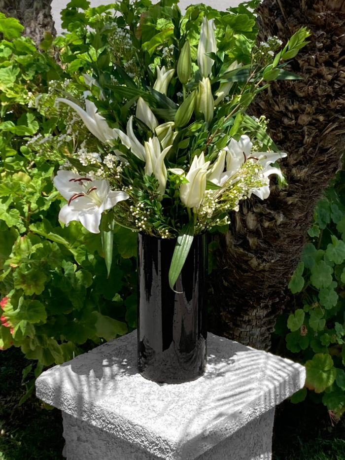 Fresh white lilies flower design arrangement by Bloom Parlor